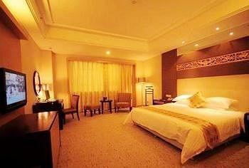 Junyuan Huatian Hotel - Huaihua Fenghuang Esterno foto